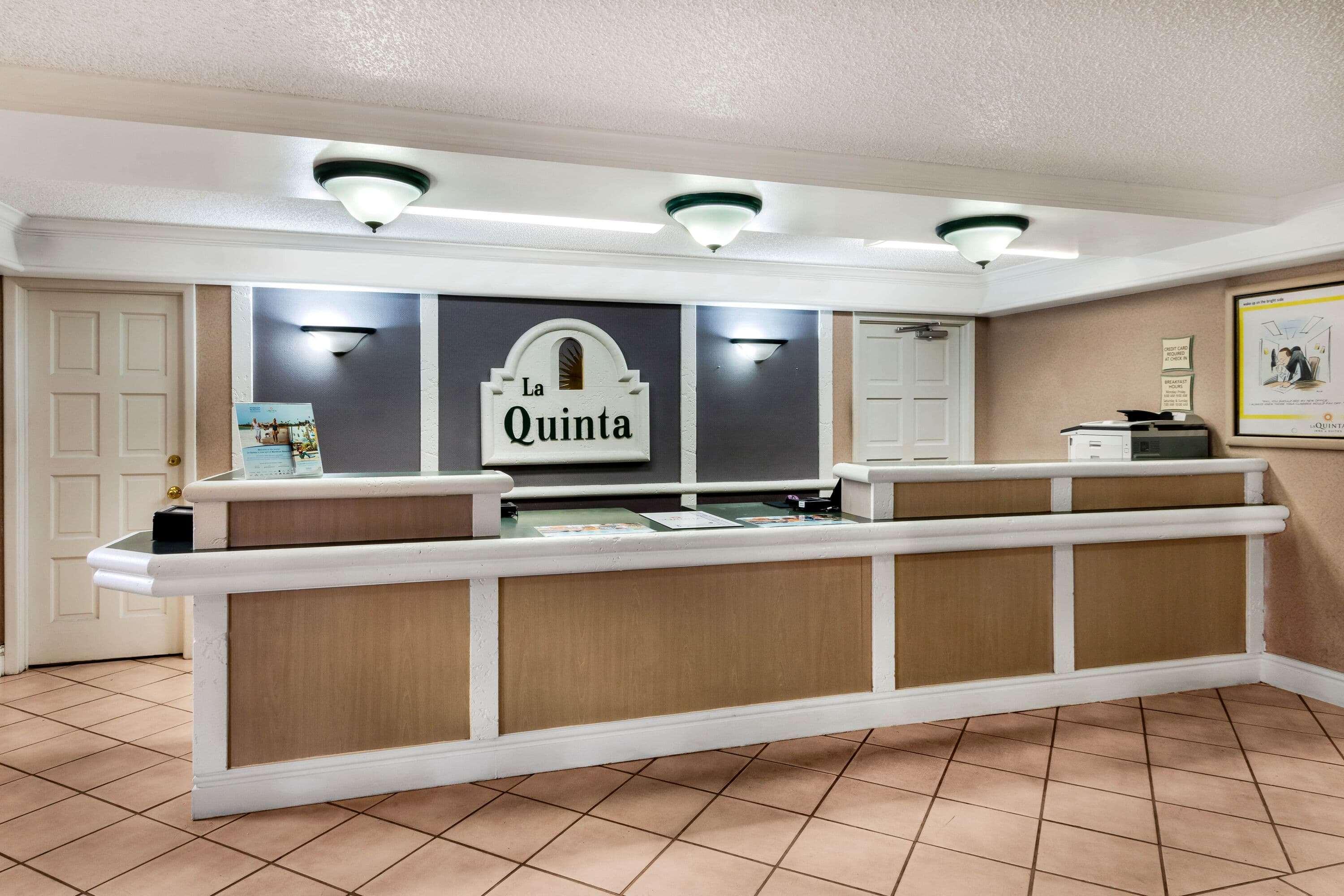 La Quinta Inn By Wyndham Albuquerque Northeast Exterior photo